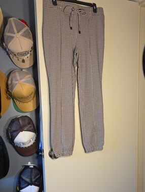 Retrelogy  Slim Fit Houndstooth Jogger Pants - Black & White